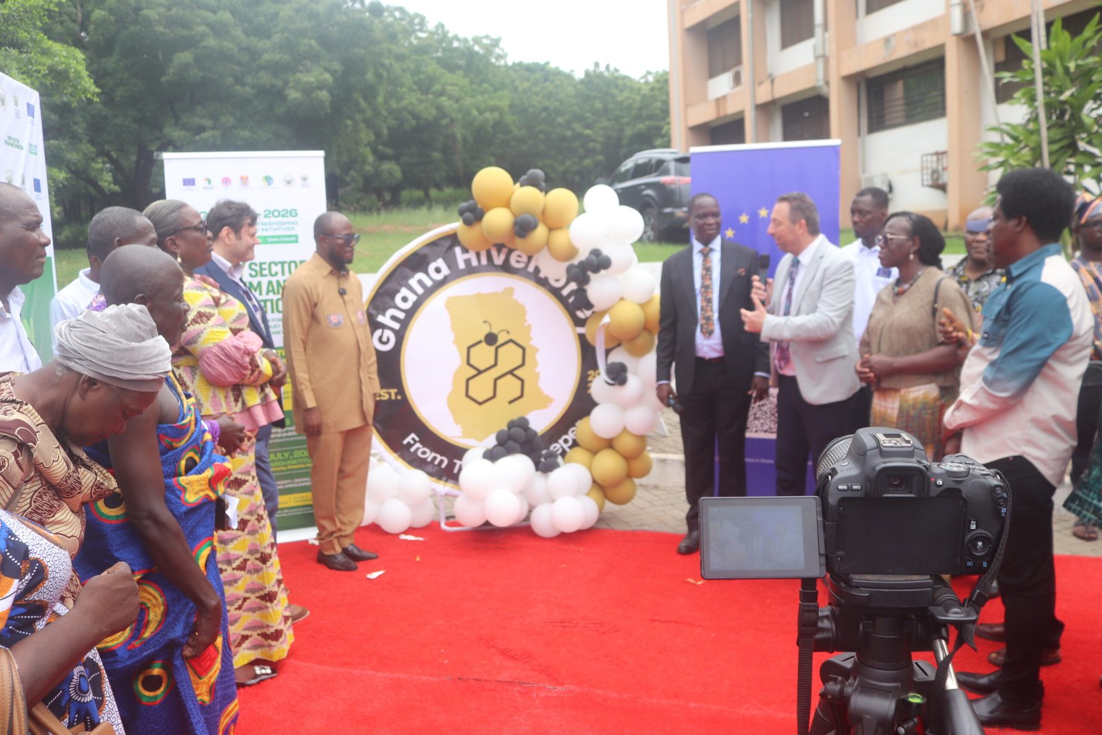You are currently viewing WACAAD Launches Ghana HiveHoney Certification Mark to Rebuild Trust in Ghanaian Honey